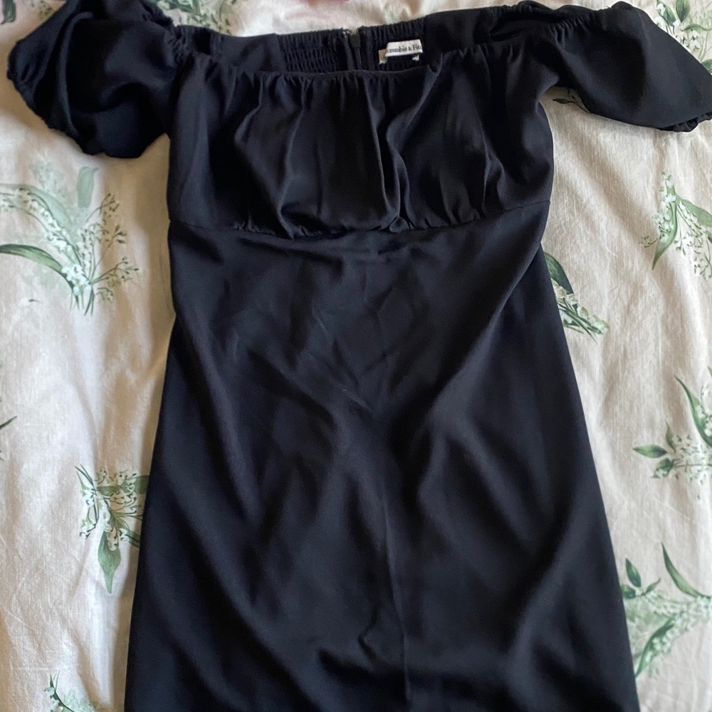 Abercrombie & Fitch Black Off-Shoulder Mini Dress